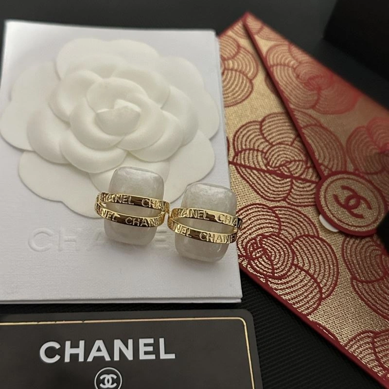 Durable Chanel Earrings 230133