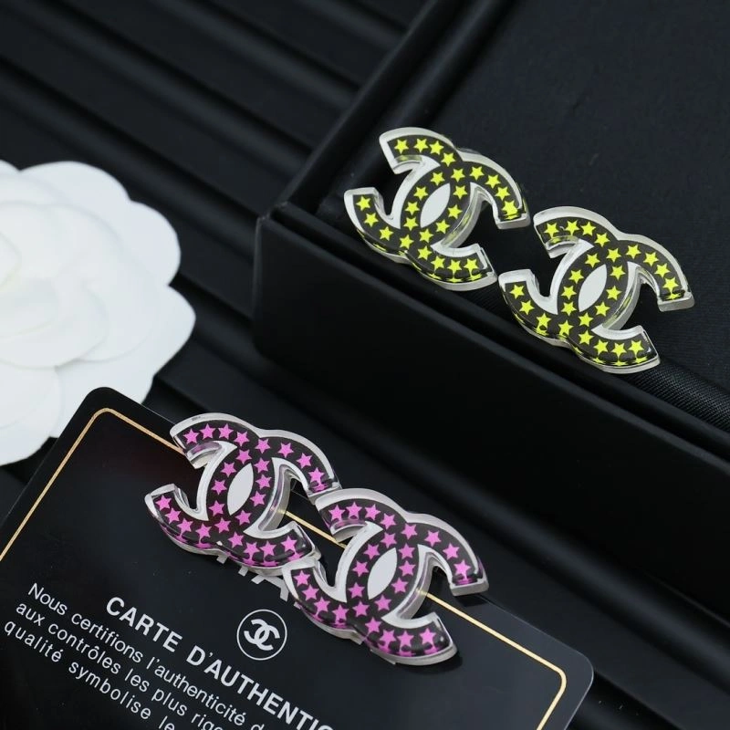Neat Chanel Earrings 230150