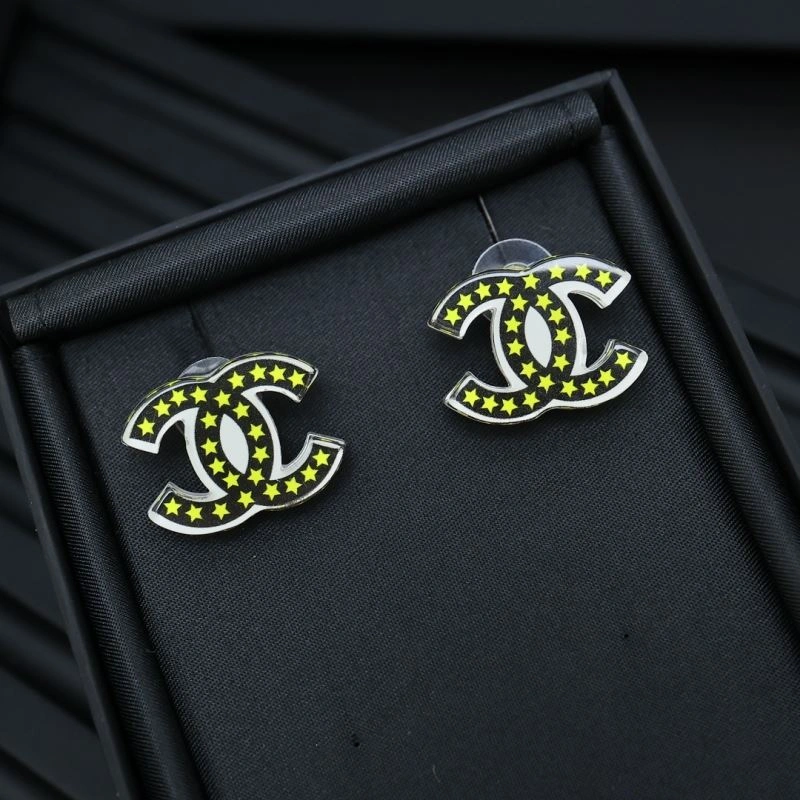 Neat Chanel Earrings 230150
