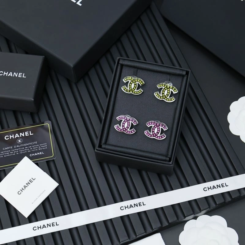 Neat Chanel Earrings 230150