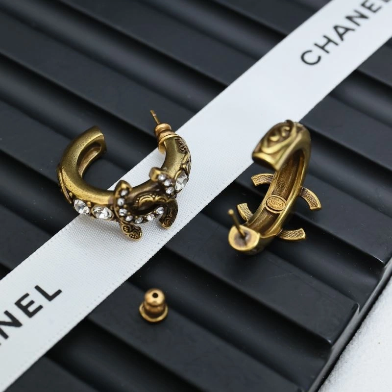 Unisex Chanel Earrings 230117