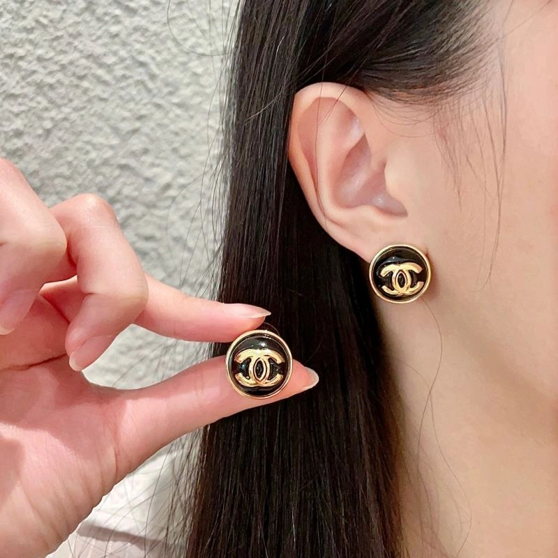 Chanel Earrings SoftTouch 230123