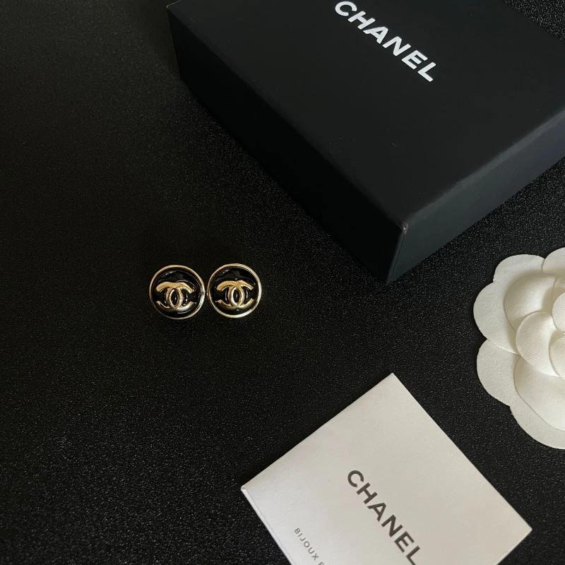 Chanel Earrings SoftTouch 230123