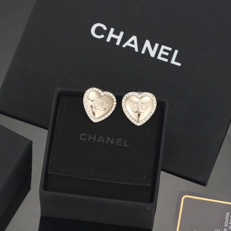 Elegant Chanel Earrings 230176