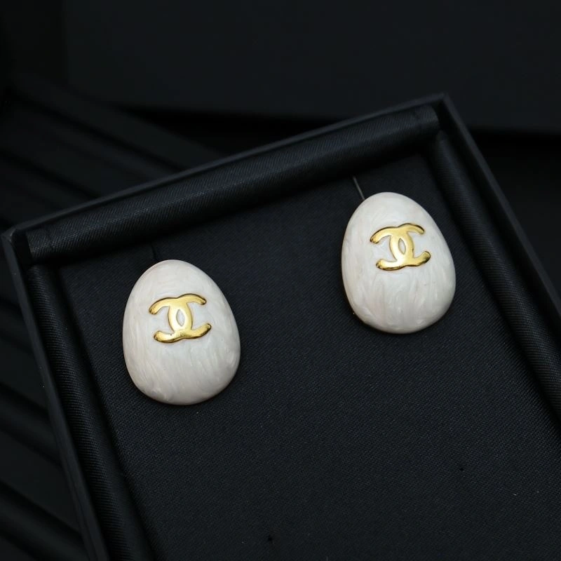 Colorful Chanel Earrings 230116