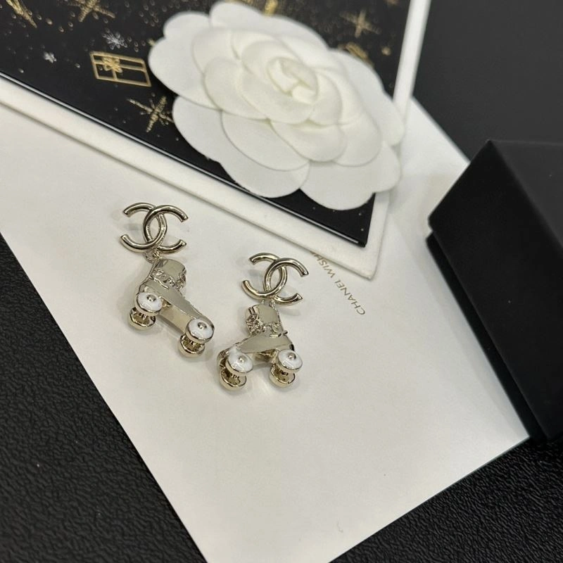 Chanel Earrings Colorful 230185
