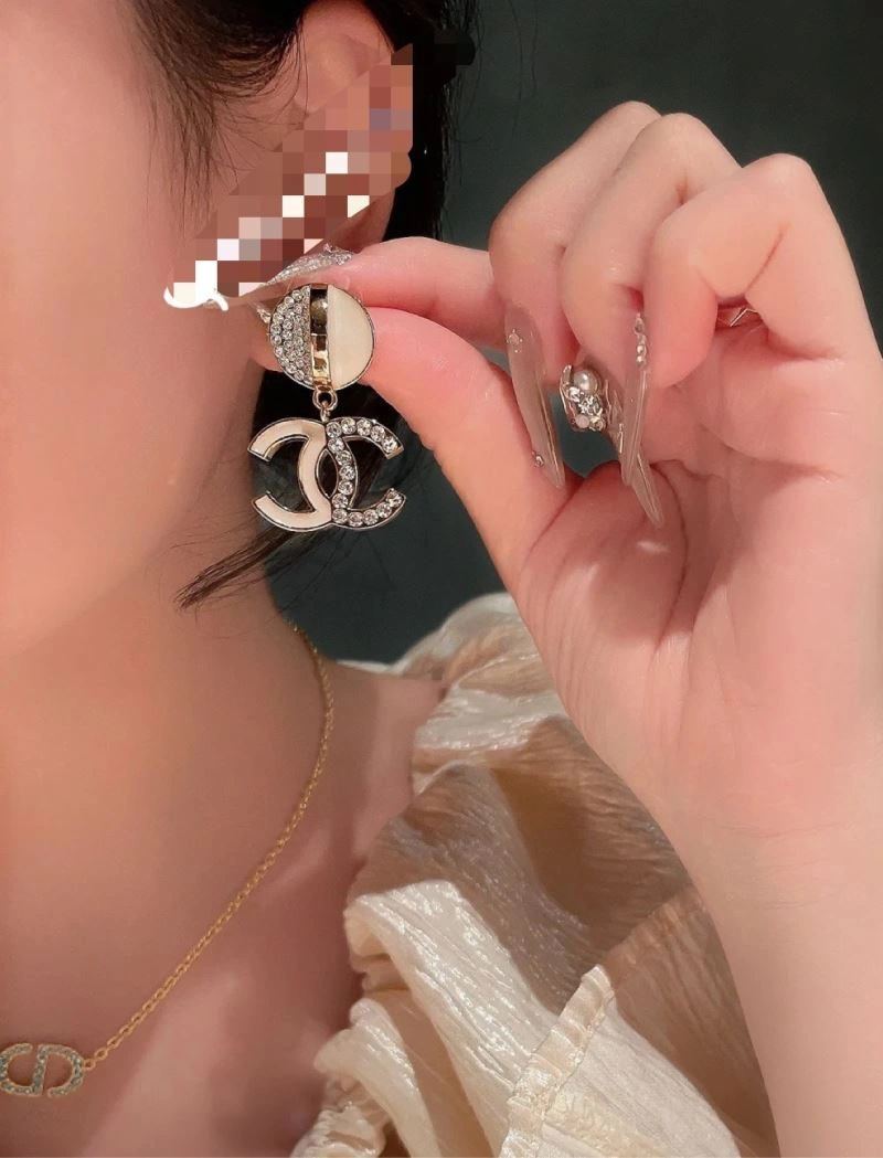 Colorful Chanel Earrings 230120