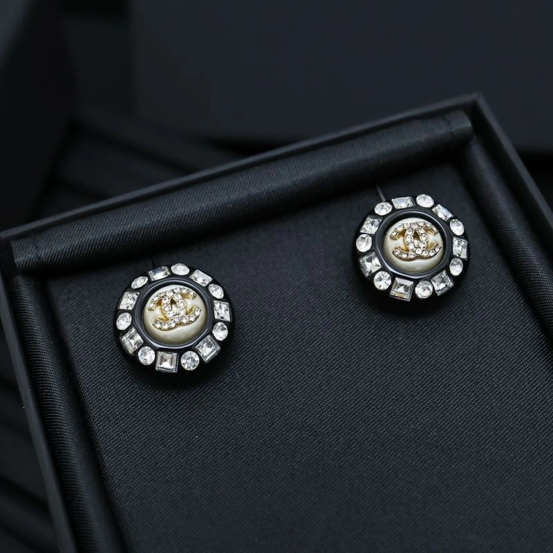 Chanel Earrings UrbanChic 230111