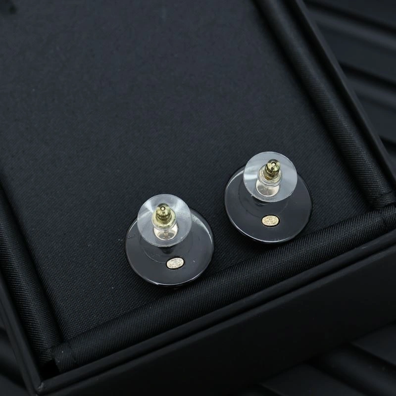 Chanel Earrings UrbanChic 230111