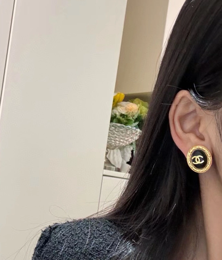 Chanel Earrings RelaxedFit 230093