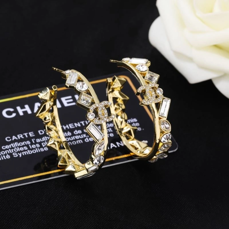 Chanel Earrings ModernLook 230101