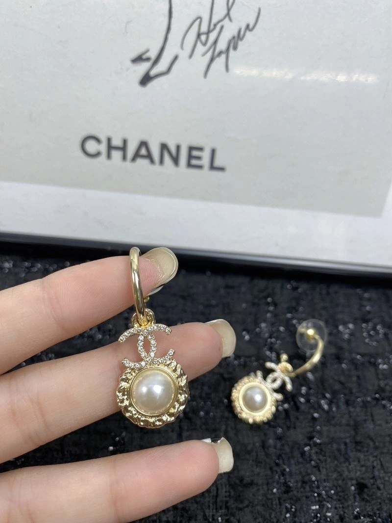 Classic Chanel Earrings 230098