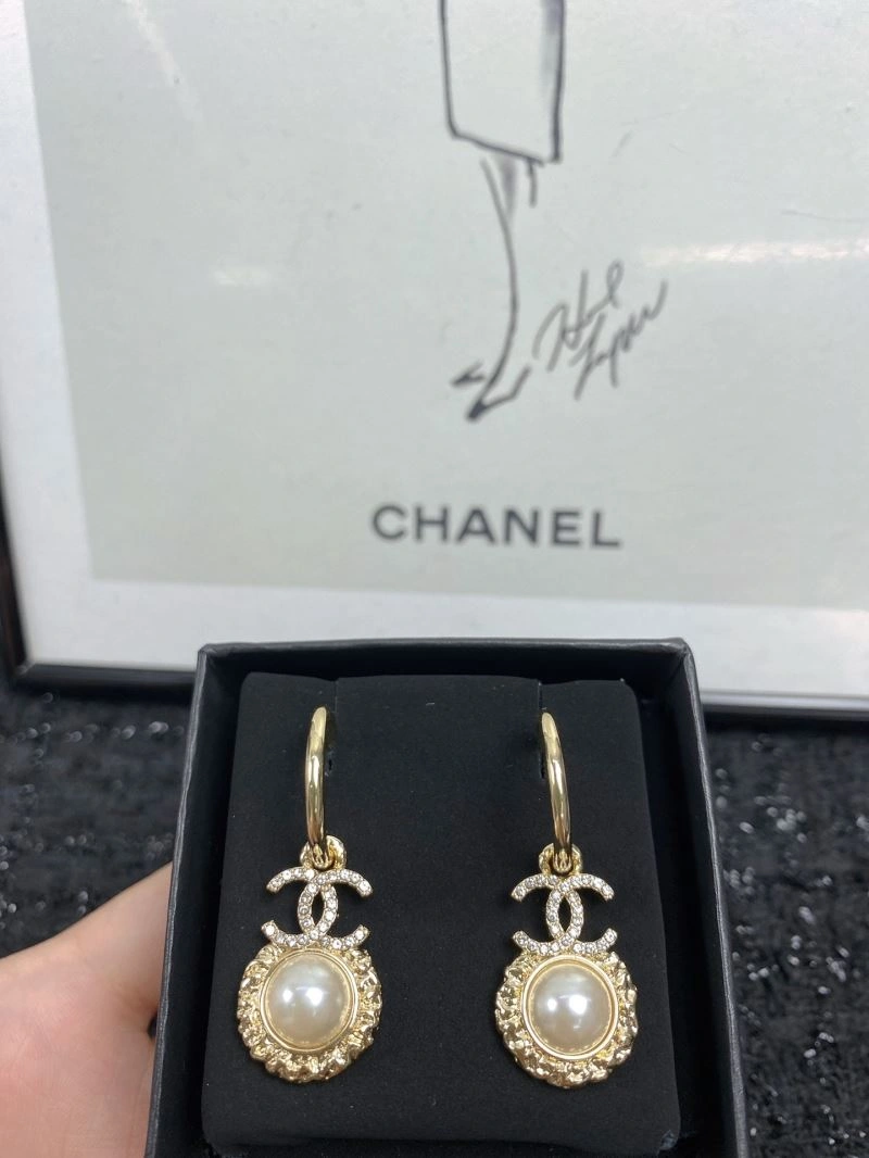 Classic Chanel Earrings 230098