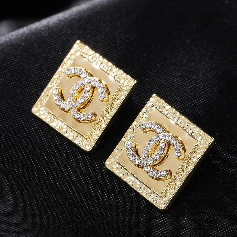 Chanel Earrings Fashionable 230181