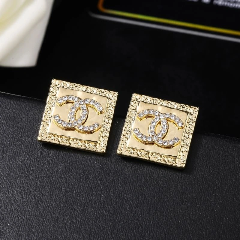 Chanel Earrings Fashionable 230181