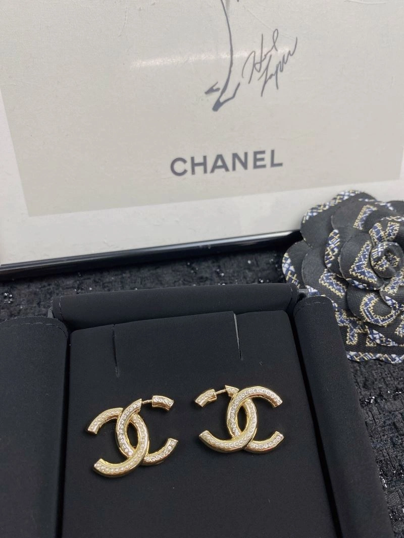 Chanel Earrings EasyCare 230082