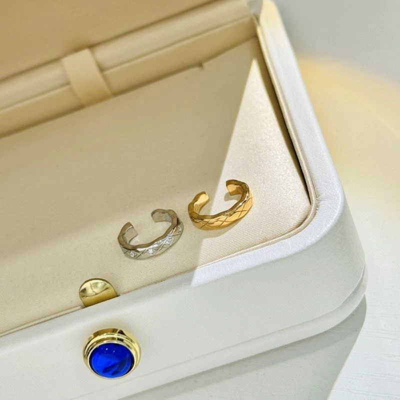 Chanel Earrings Efficient 230105