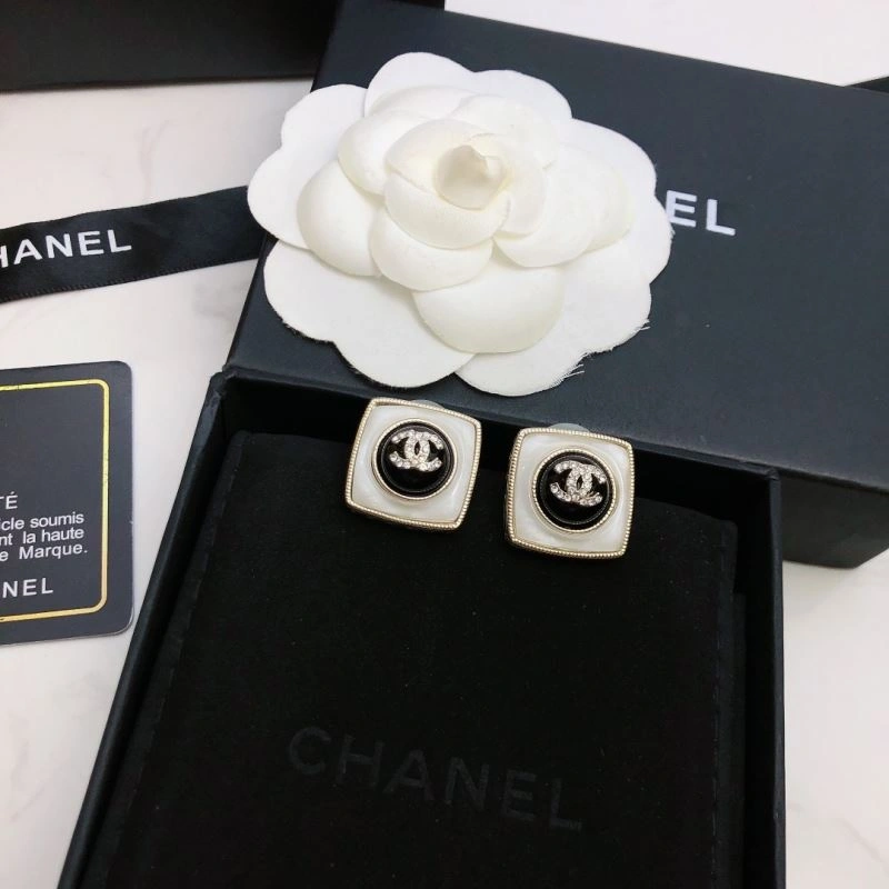 SmartChoice Chanel Earrings 230073