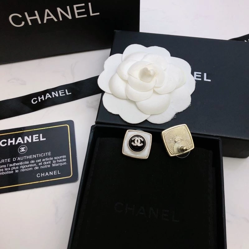 SmartChoice Chanel Earrings 230073