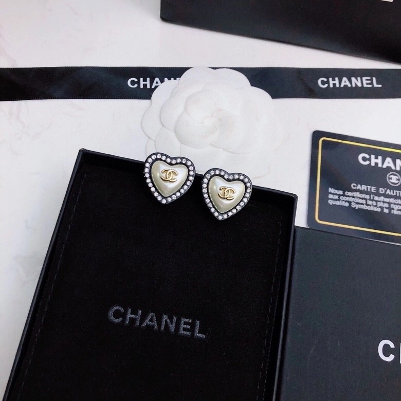 Lightweight Chanel Earrings 230124