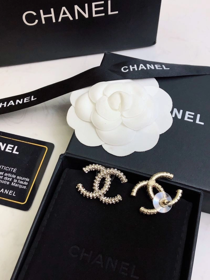 Versatile Chanel Earrings 230149