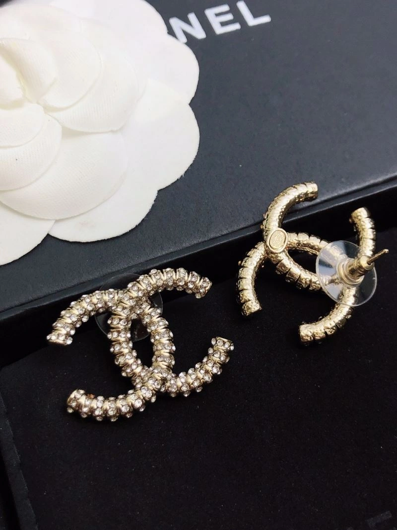 Versatile Chanel Earrings 230149