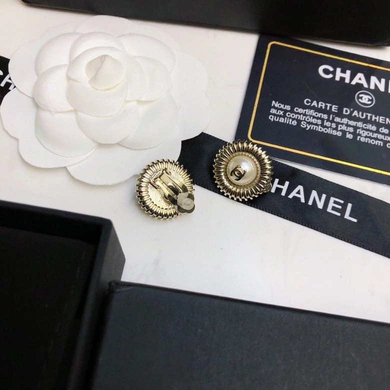 Chanel Earrings Popular 230072