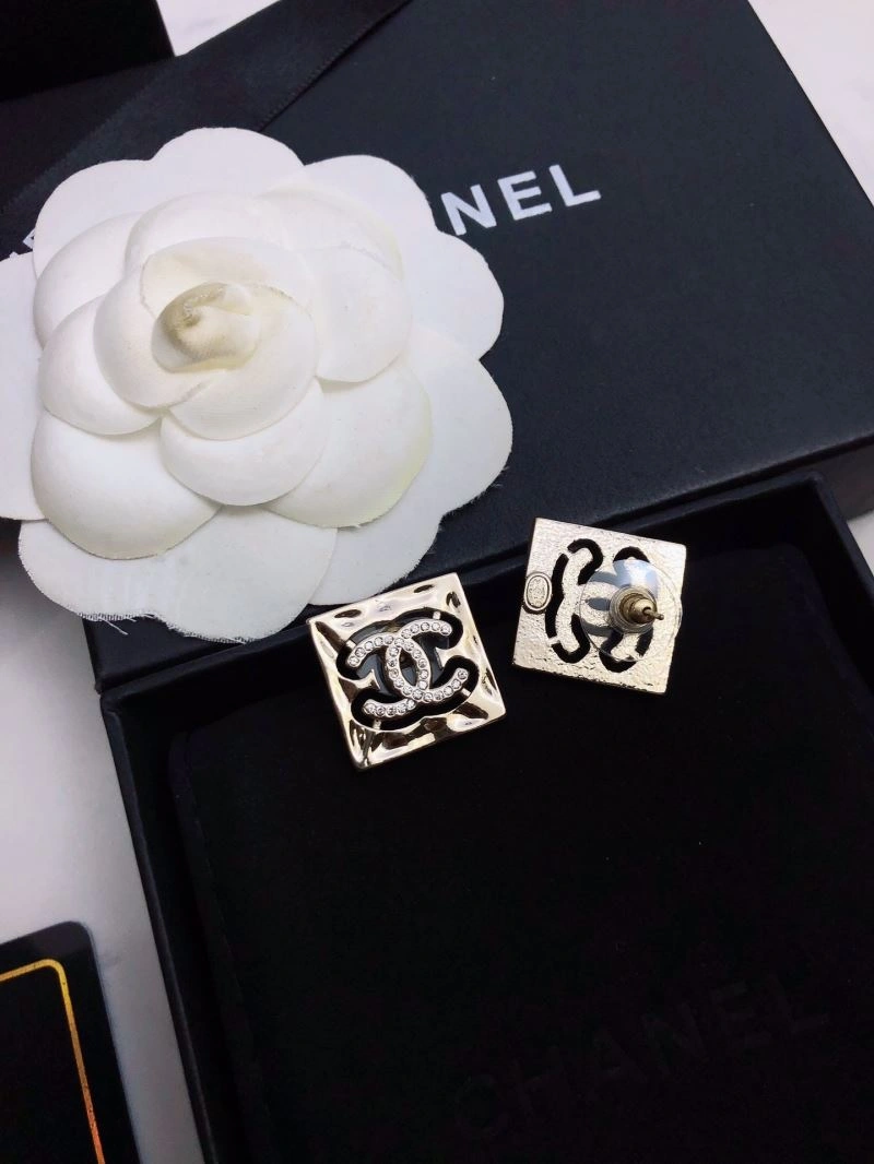 Packable Chanel Earrings 230061
