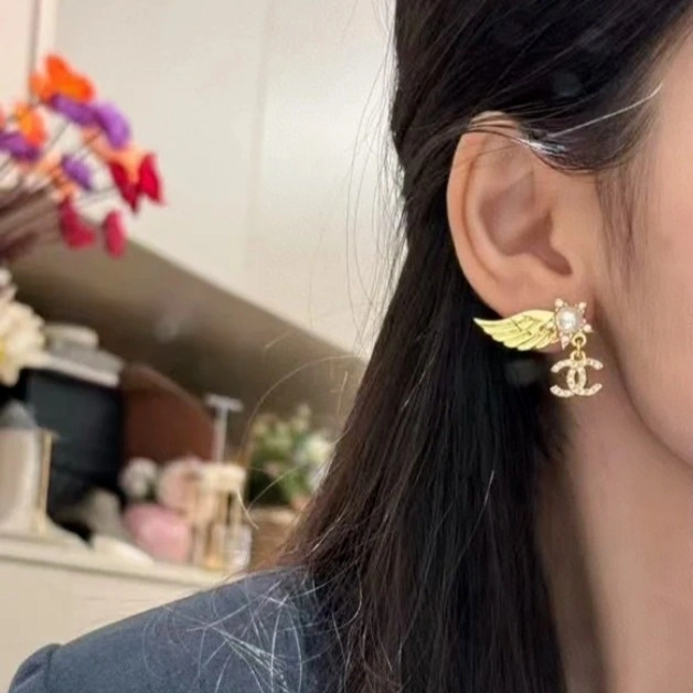 ComfortFit Chanel Earrings 230112