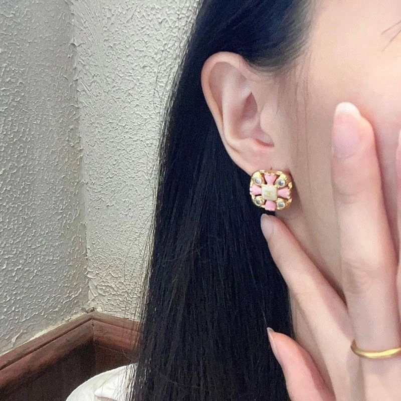 Chanel Earrings Timeless 230058
