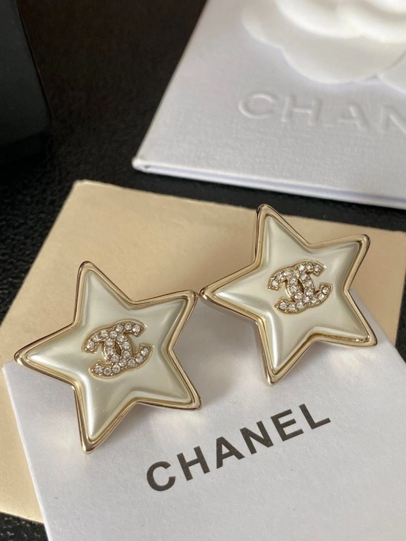 Bright Chanel Earrings 230144
