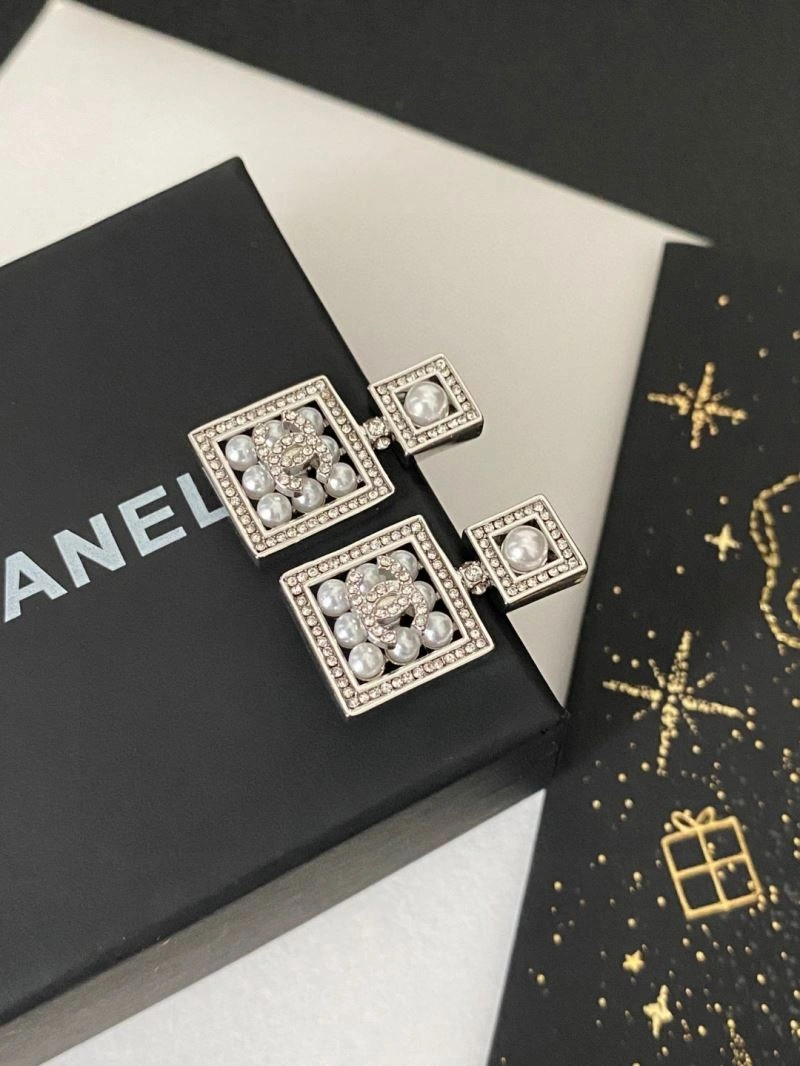 Chanel Earrings Durable 230047