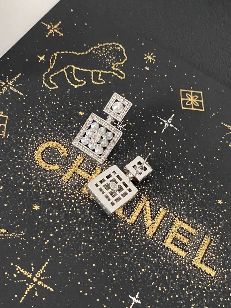 Chanel Earrings Durable 230047