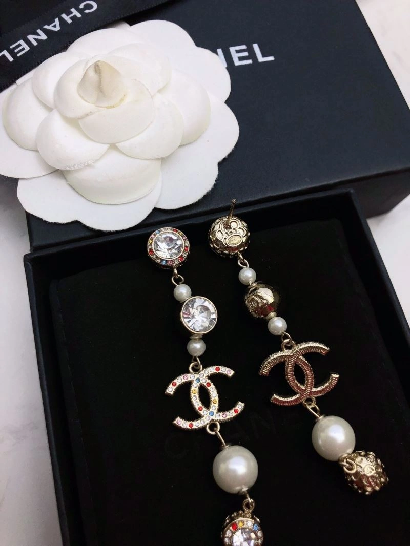 Sporty Chanel Earrings 230080