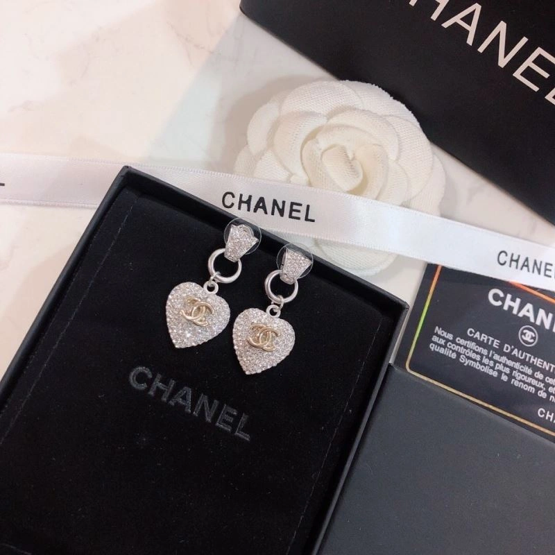 MoistureWicking Chanel Earrings 230089