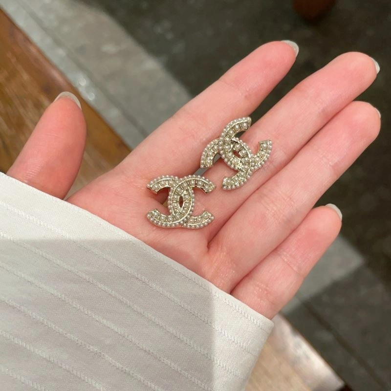 Chanel Earrings Premium 230065