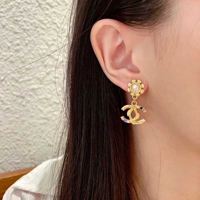 Chanel Earrings ModernLook 230043
