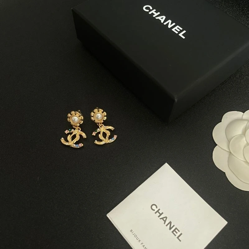 Chanel Earrings ModernLook 230043