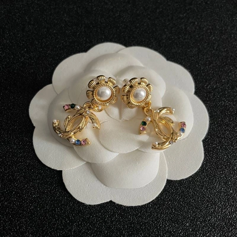 Chanel Earrings ModernLook 230043