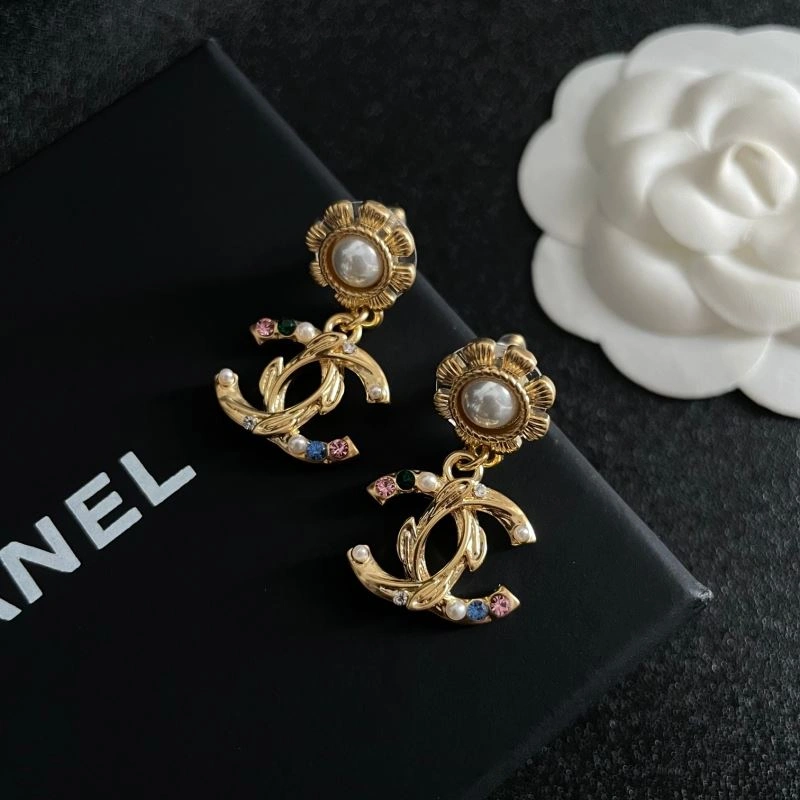 Chanel Earrings ModernLook 230043