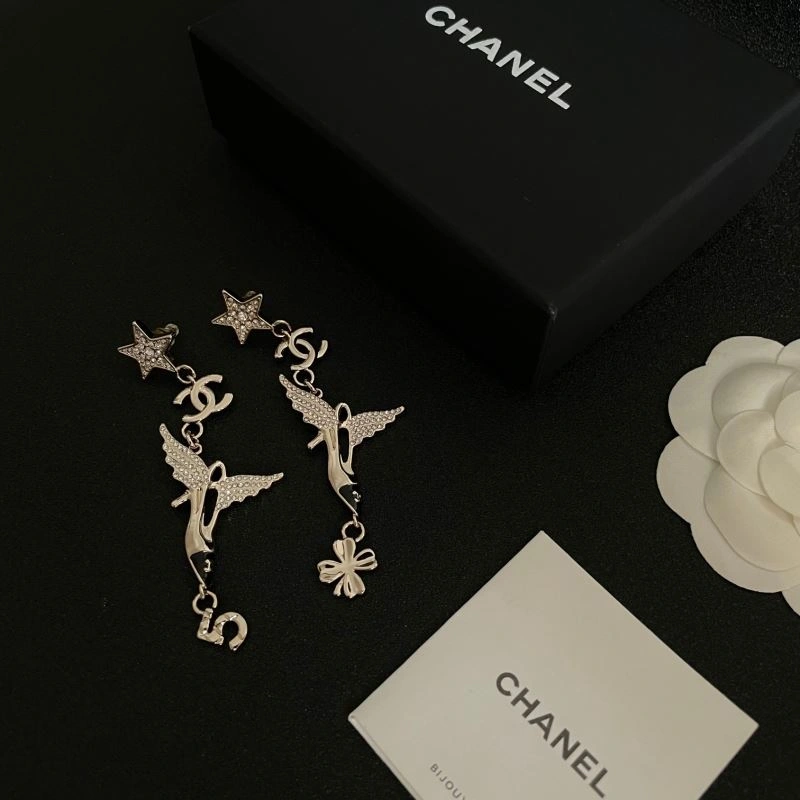 Chanel Earrings Affordable 230042