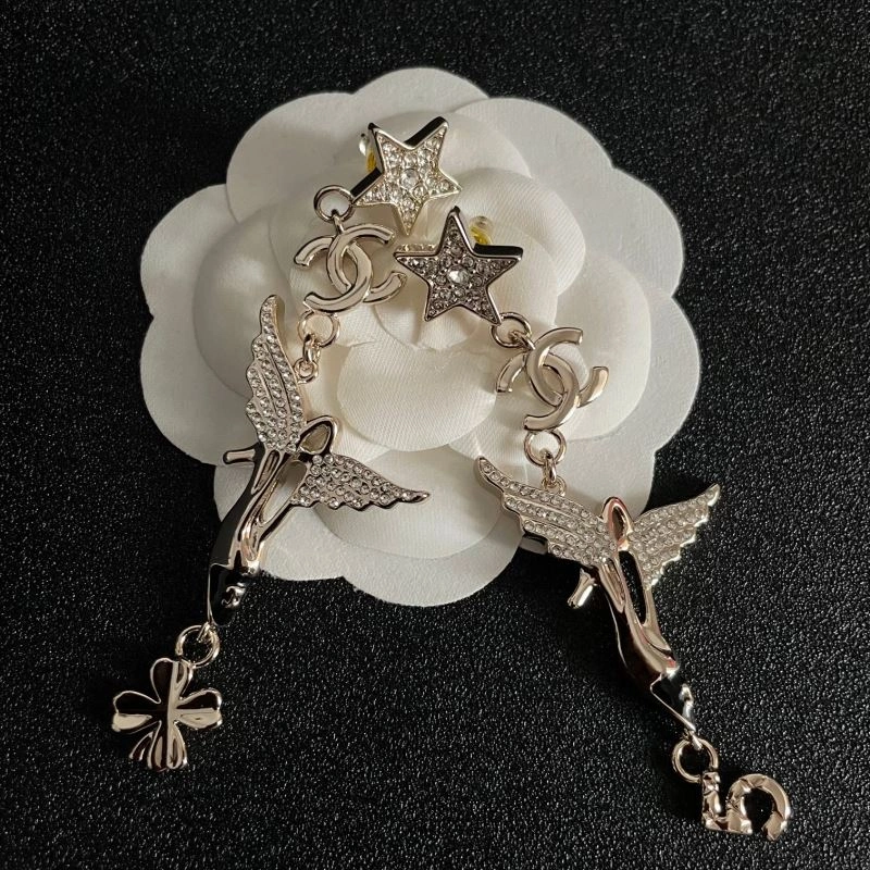 Chanel Earrings Affordable 230042