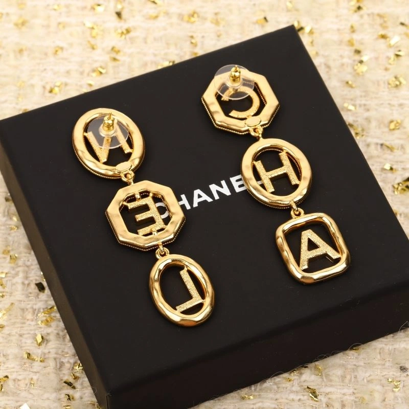 Casual Chanel Earrings 230054