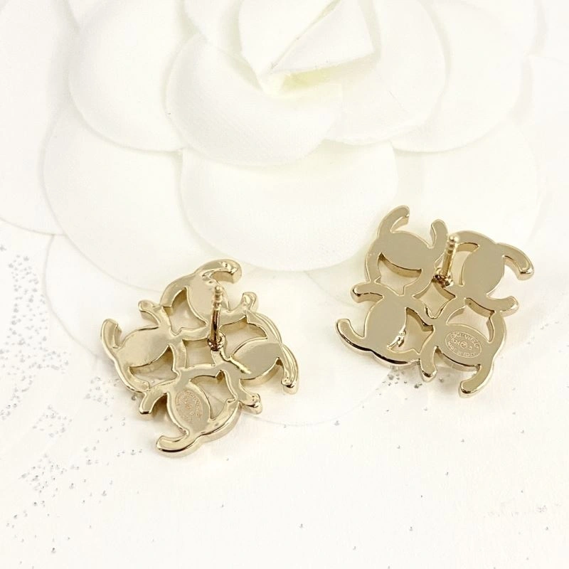 Affordable Chanel Earrings 230055