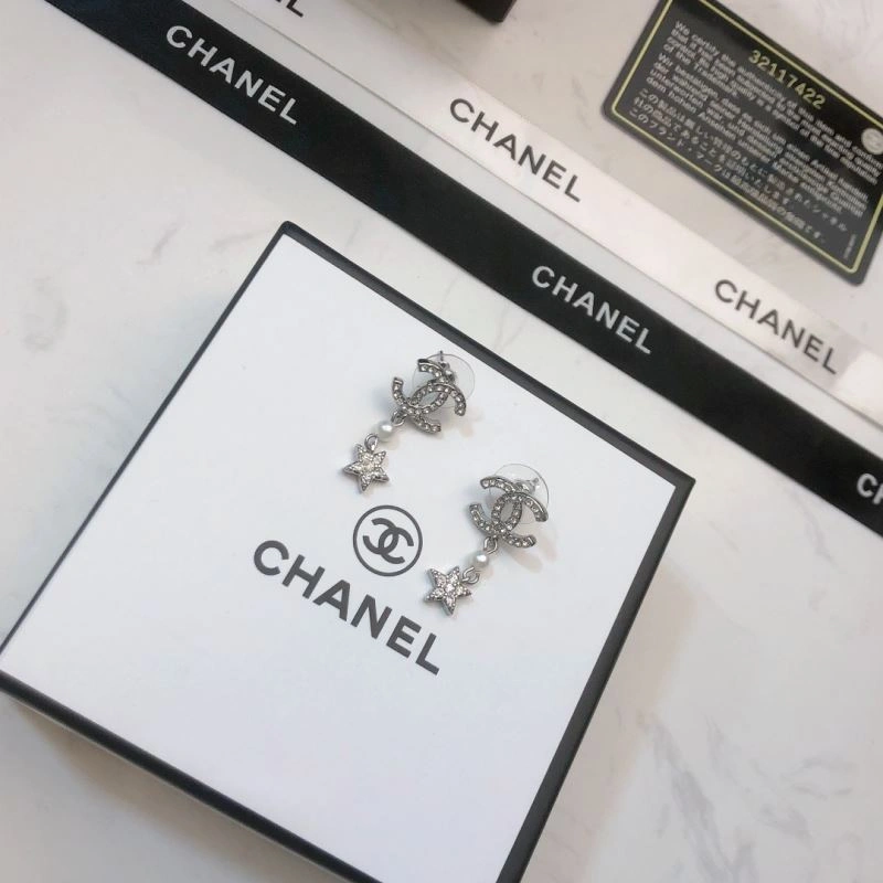 Chanel Earrings Chic 230064