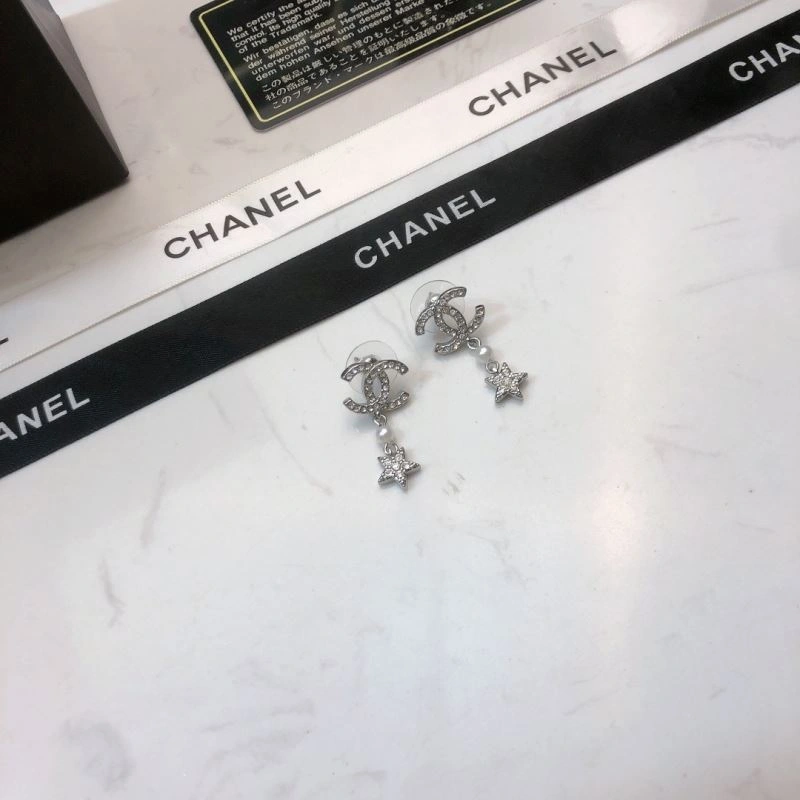 Chanel Earrings Chic 230064