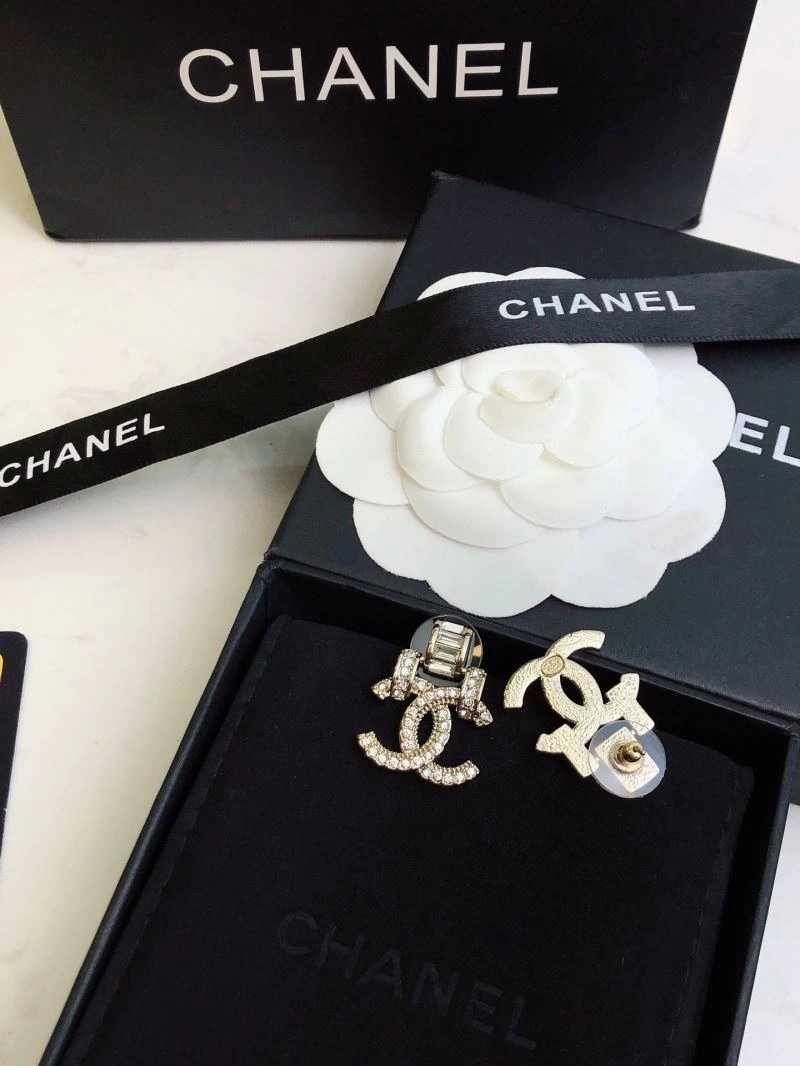 Attractive Chanel Earrings 230039