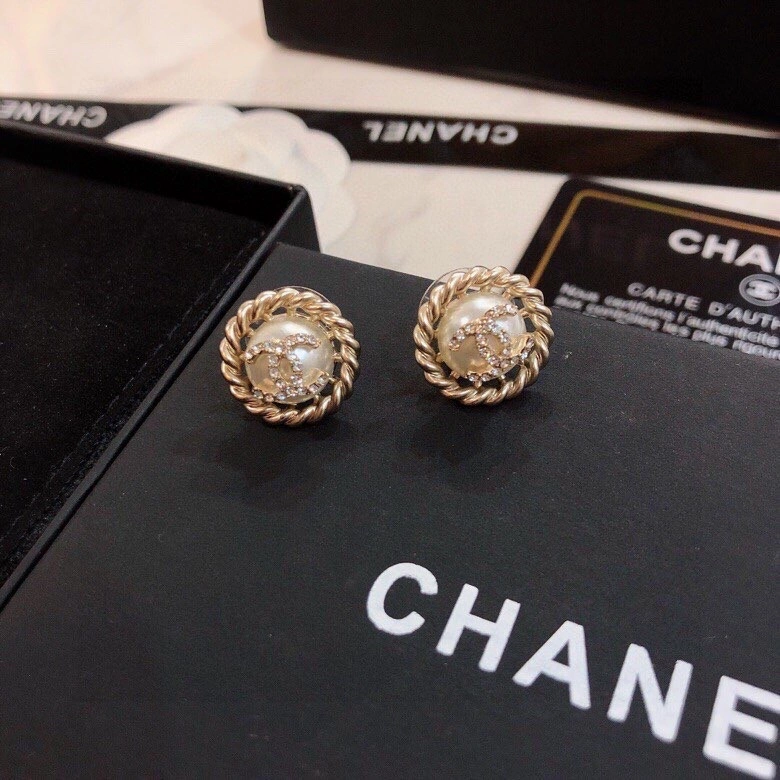 Chanel Earrings Durable 230063