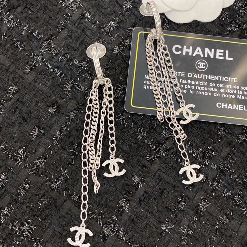 Chanel Earrings Efficient 230078