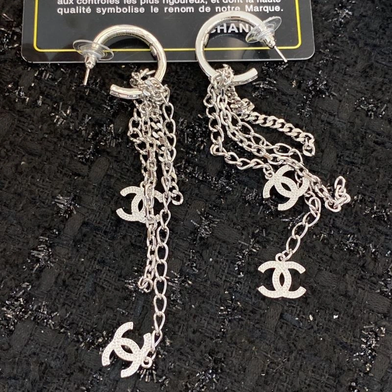 Chanel Earrings Efficient 230078